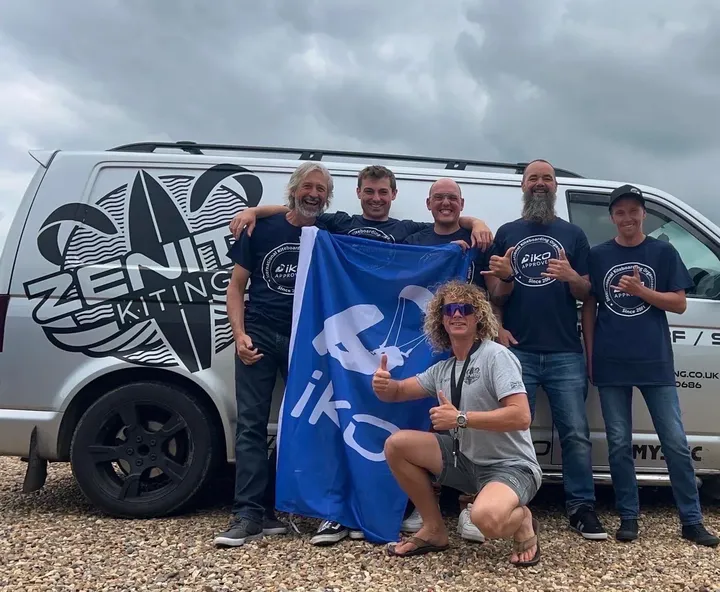 IKO-gecertificeerde kitesurfopleiding — internationaal erkend certificaat